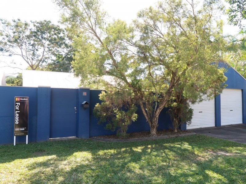 4 Saddle Mountain Road, Smithfield QLD 4878