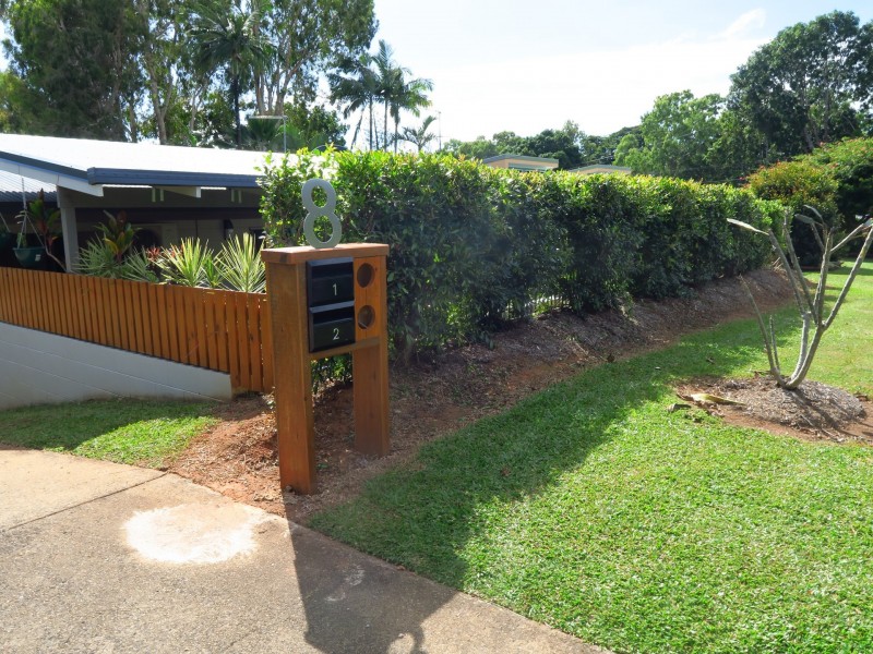 2/8 Teresa Street, Freshwater QLD 4870