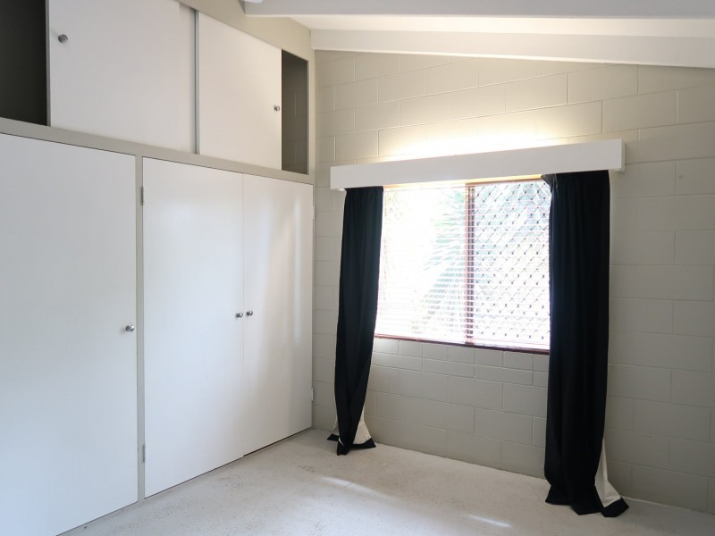 2/8 Teresa Street, Freshwater QLD 4870