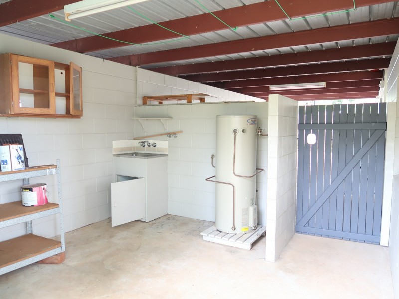 2/8 Teresa Street, Freshwater QLD 4870