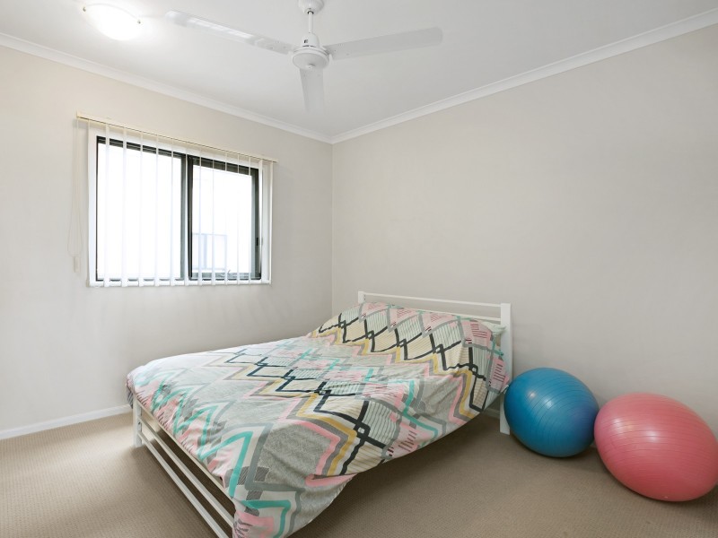 316/331-335 Lake Street, Cairns North QLD 4870