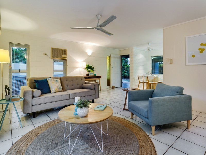 29 Junction Street, Edge Hill QLD 4870