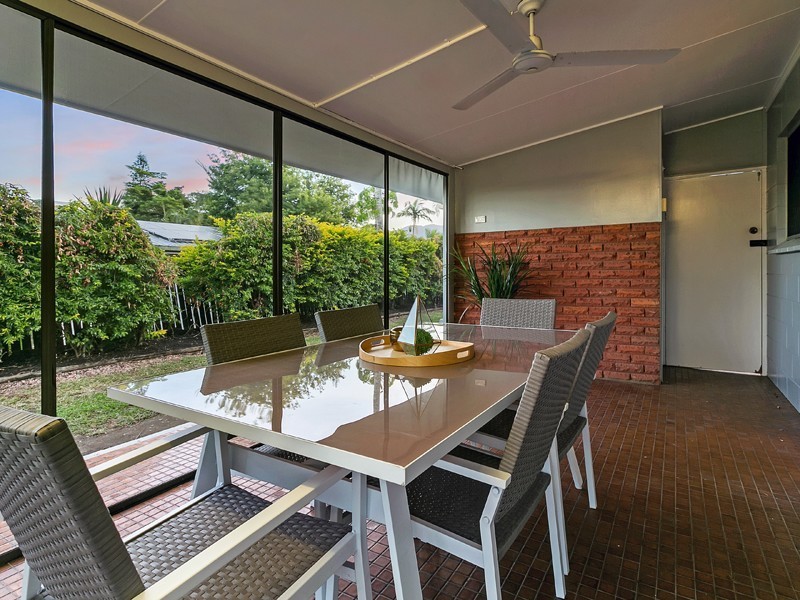 29 Junction Street, Edge Hill QLD 4870