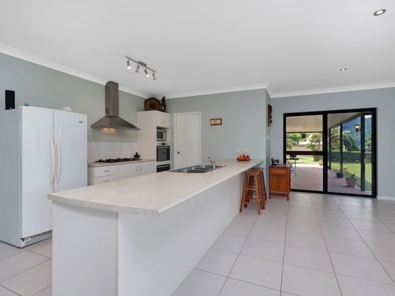 169-171 Windlass Street, Goldsborough QLD 4865