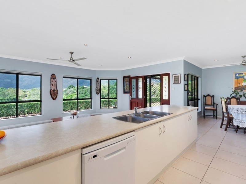 169-171 Windlass Street, Goldsborough QLD 4865