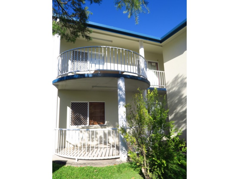 1/11 Ingham Court, Mooroobool QLD 4870