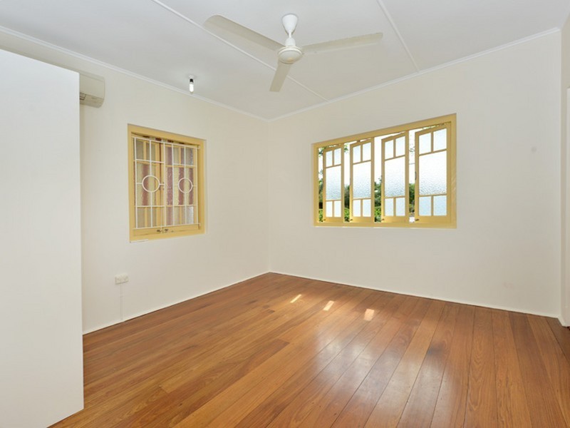 89 Hoare Street, Manunda QLD 4870