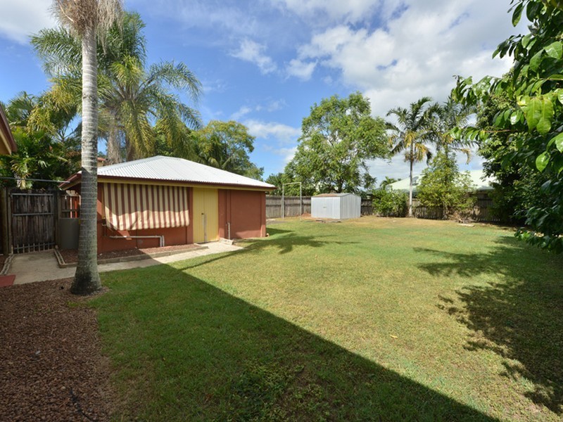 89 Hoare Street, Manunda QLD 4870
