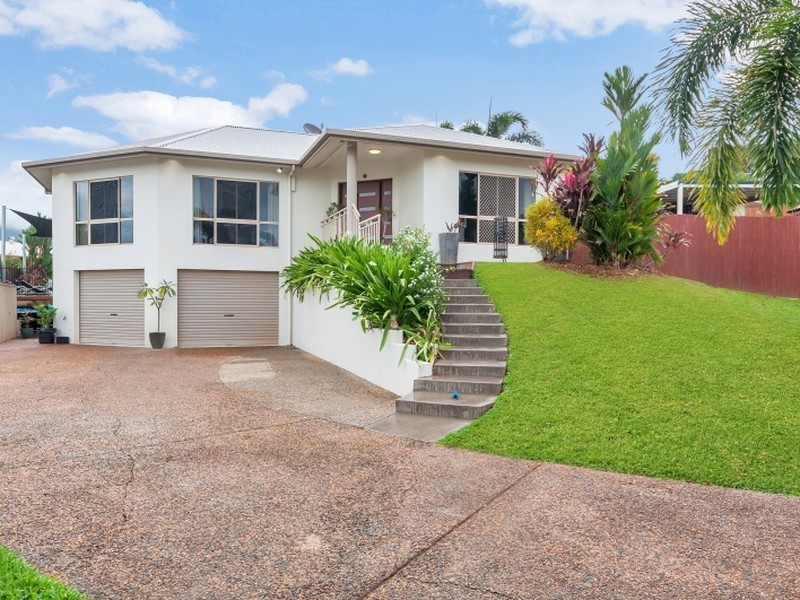 3 Speedy Close, Bentley Park QLD 4869