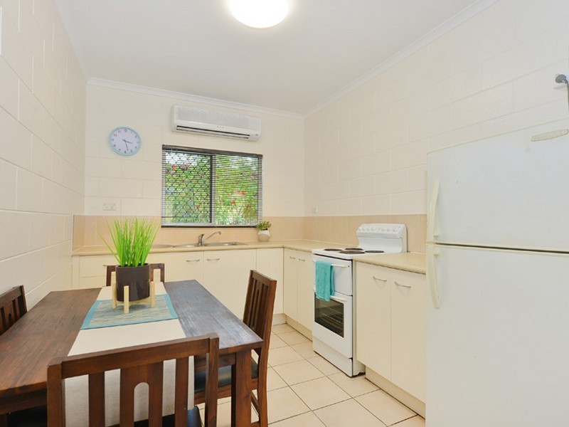1/13-15 Harris Street, Parramatta Park QLD 4870