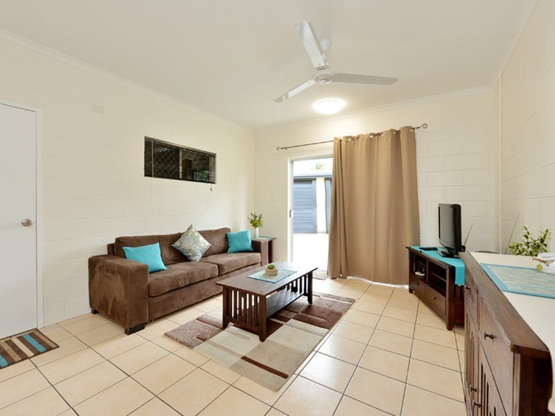 1/13-15 Harris Street, Parramatta Park QLD 4870