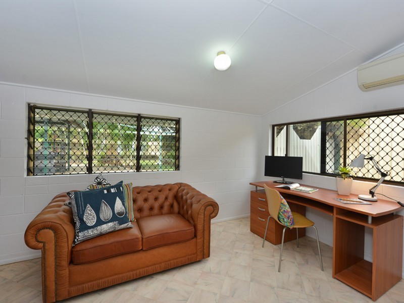 16 Primo Street, Freshwater QLD 4870