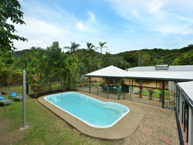 16 Primo Street, Freshwater QLD 4870