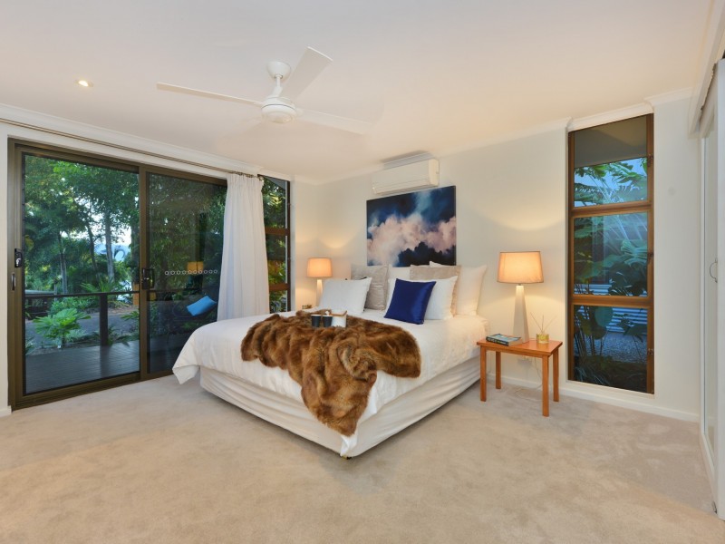 2 Stuart Street, Edge Hill QLD 4870