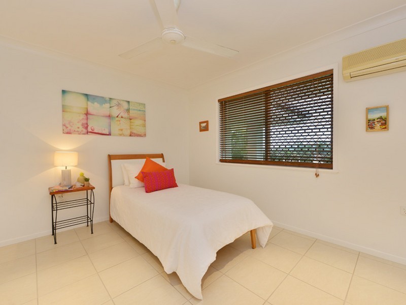 76 Stanton Road, Smithfield QLD 4878