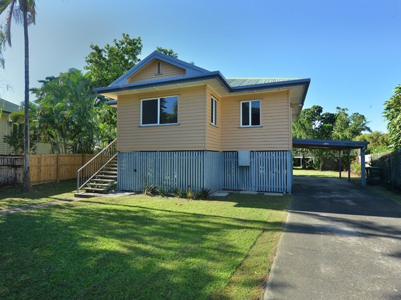 7 Hoad Street, Earlville QLD 4870