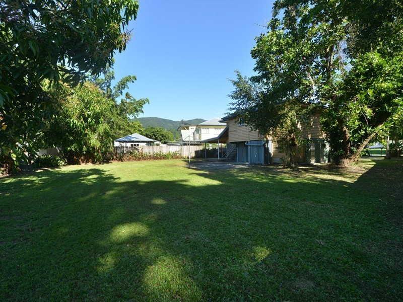 7 Hoad Street, Earlville QLD 4870