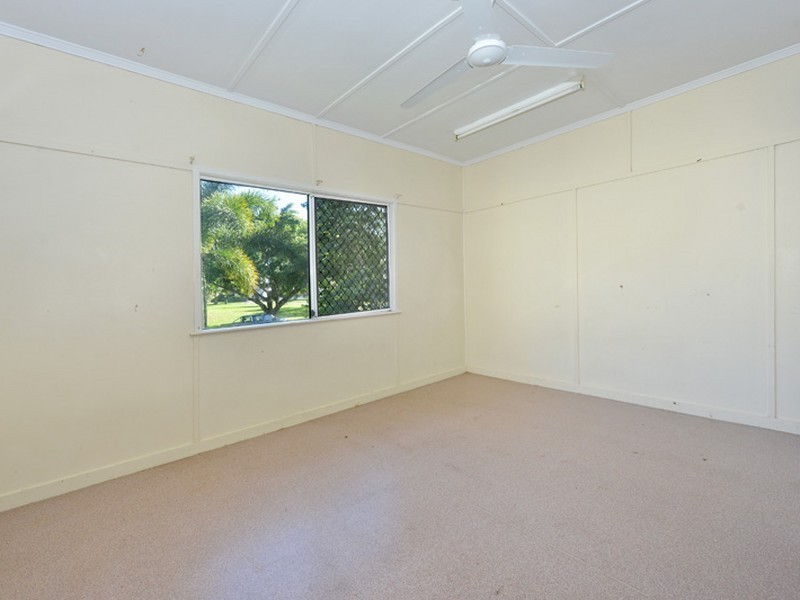 7 Hoad Street, Earlville QLD 4870