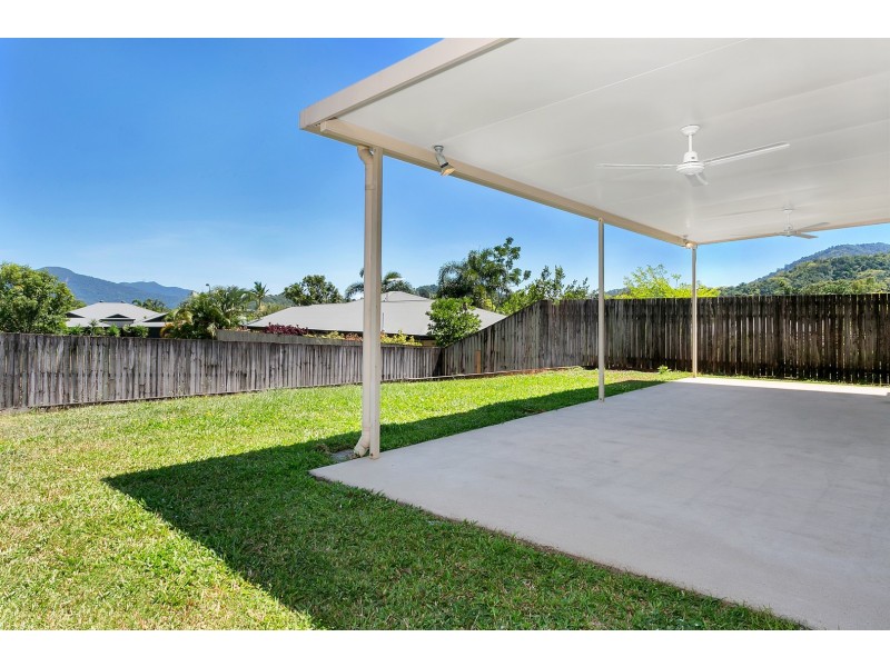 8 Five Span Close, Brinsmead QLD 4870