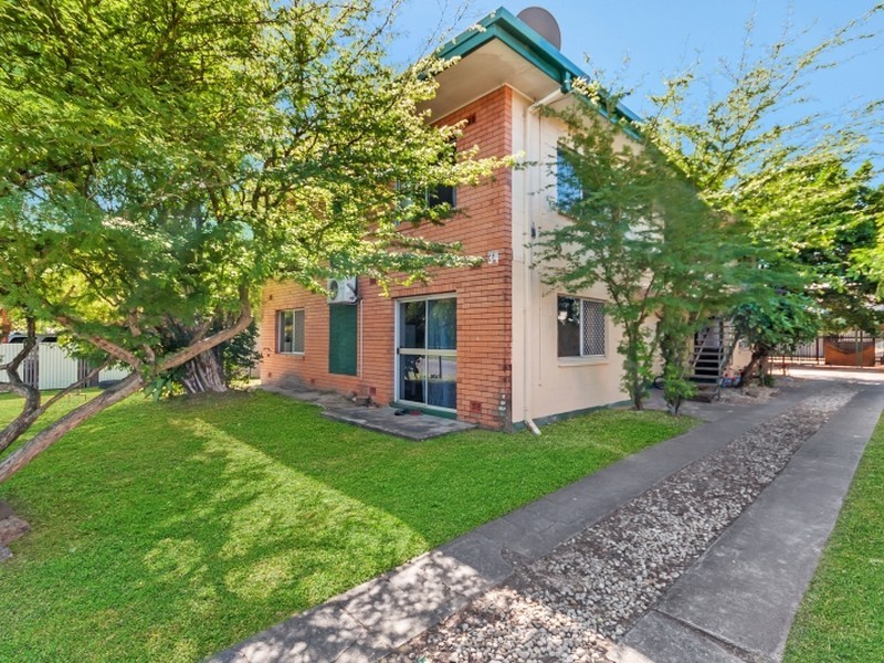 1-4/34 Creedy Street, Westcourt QLD 4870