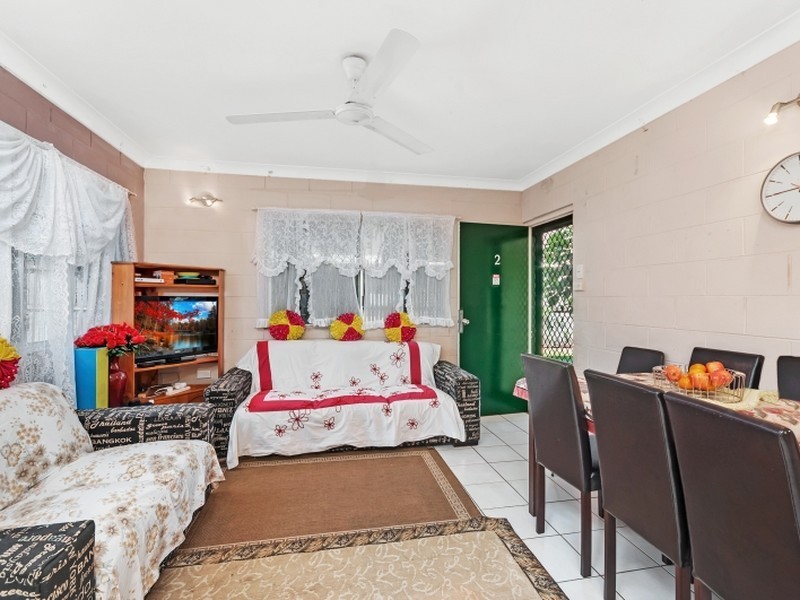 1-4/34 Creedy Street, Westcourt QLD 4870