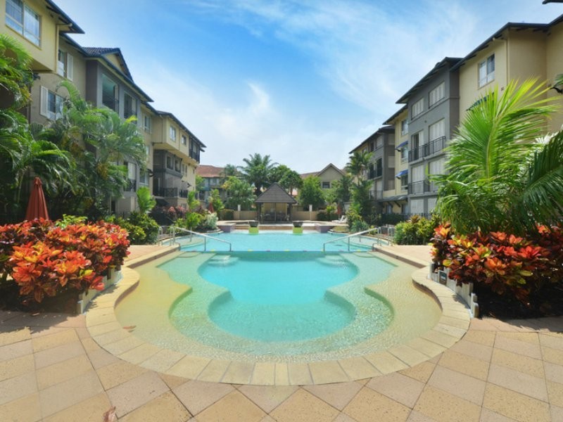 1314/2 Greenslopes Street, Cairns North QLD 4870