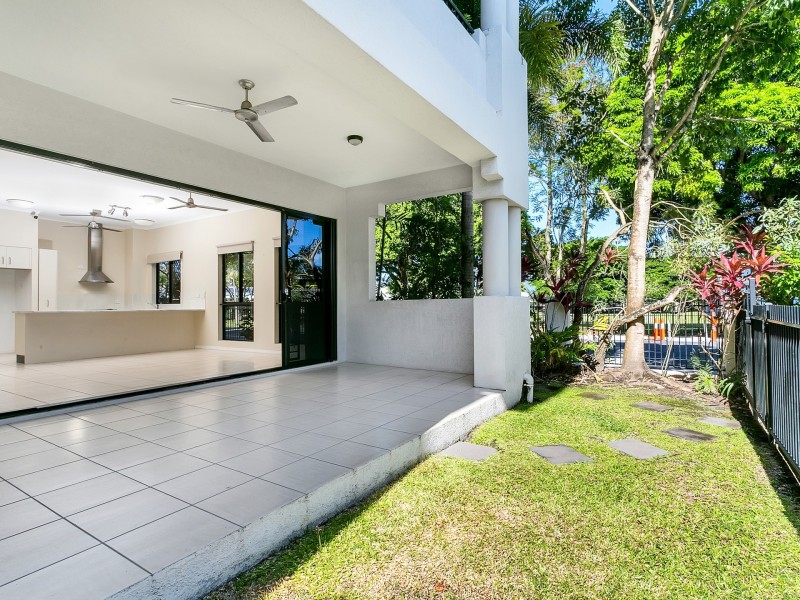 4/15 Clare Street, Parramatta Park QLD 4870