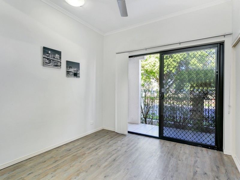 4/15 Clare Street, Parramatta Park QLD 4870
