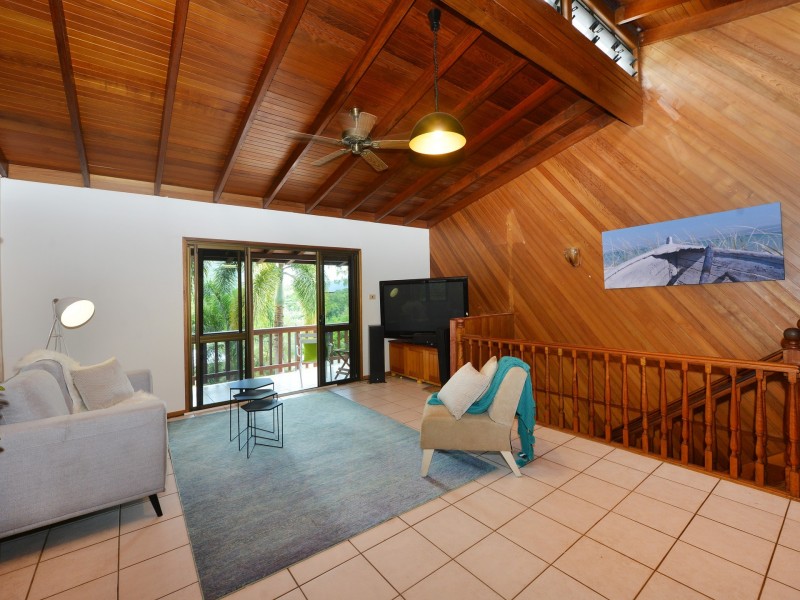 21 View Street, Brinsmead QLD 4870