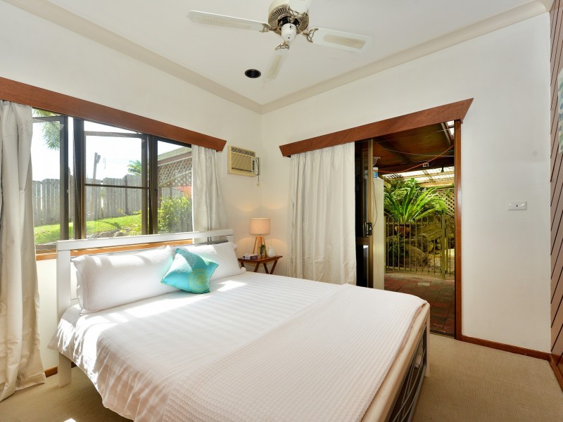 21 View Street, Brinsmead QLD 4870