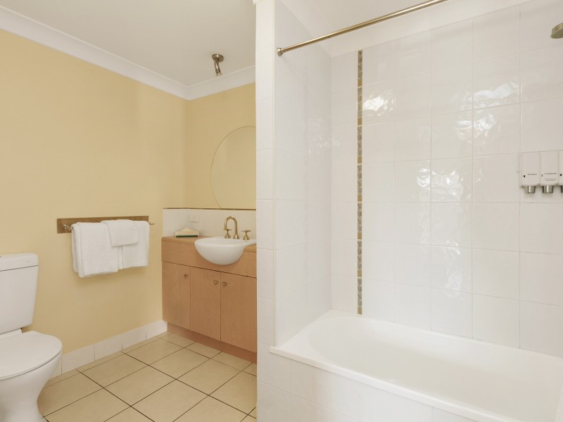 Unit 13/232-234 Grafton Street, Cairns North QLD 4870