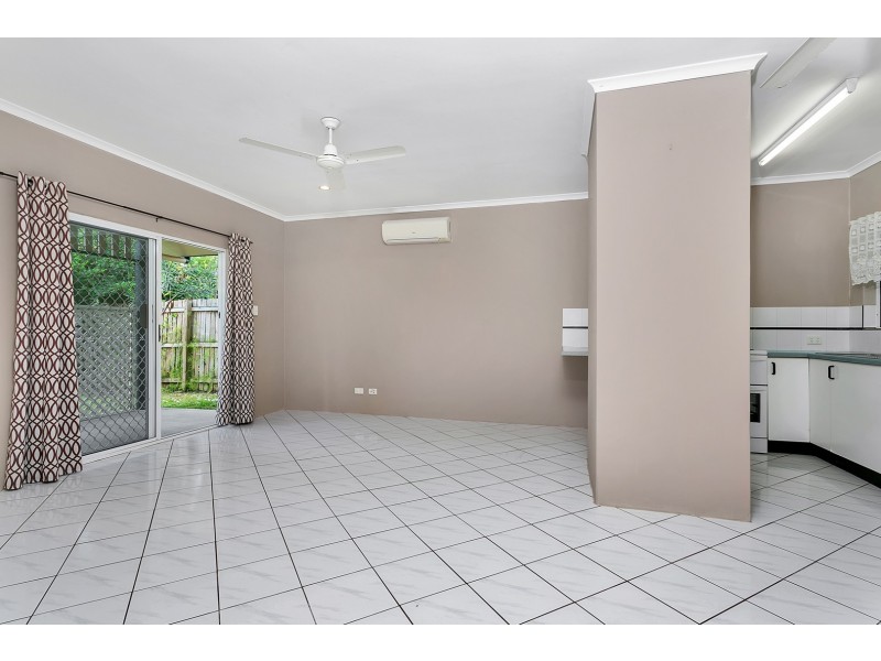 18 Lamb Street, Smithfield QLD 4878