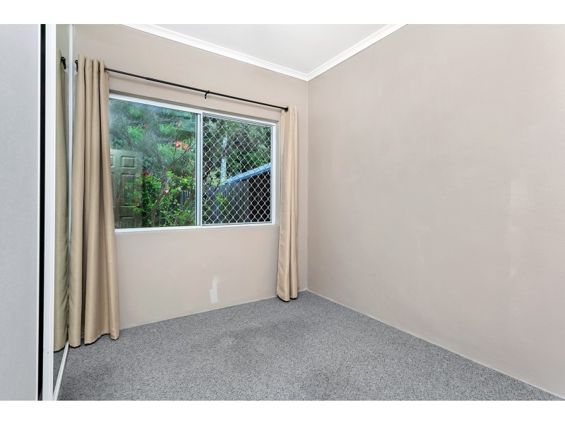 18 Lamb Street, Smithfield QLD 4878