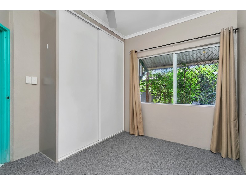 18 Lamb Street, Smithfield QLD 4878