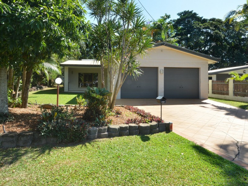 22 Shannon Drive, Woree QLD 4868