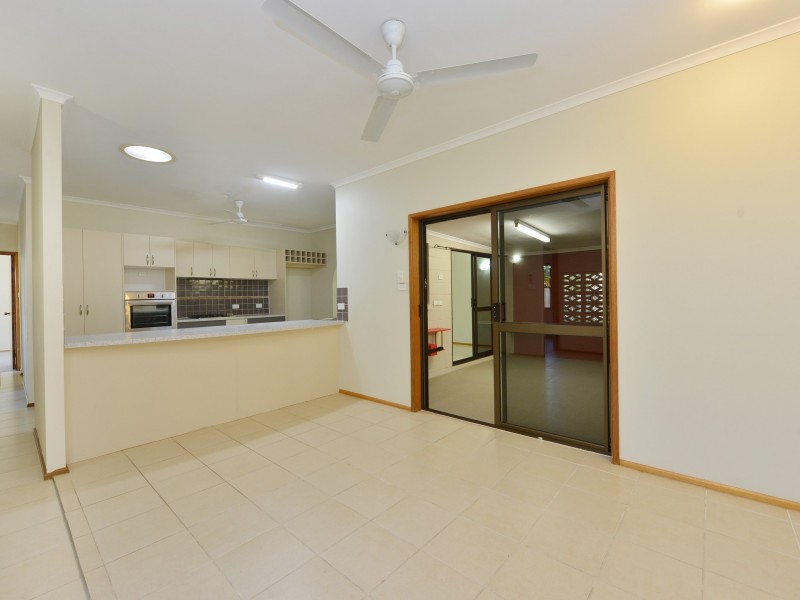 22 Shannon Drive, Woree QLD 4868