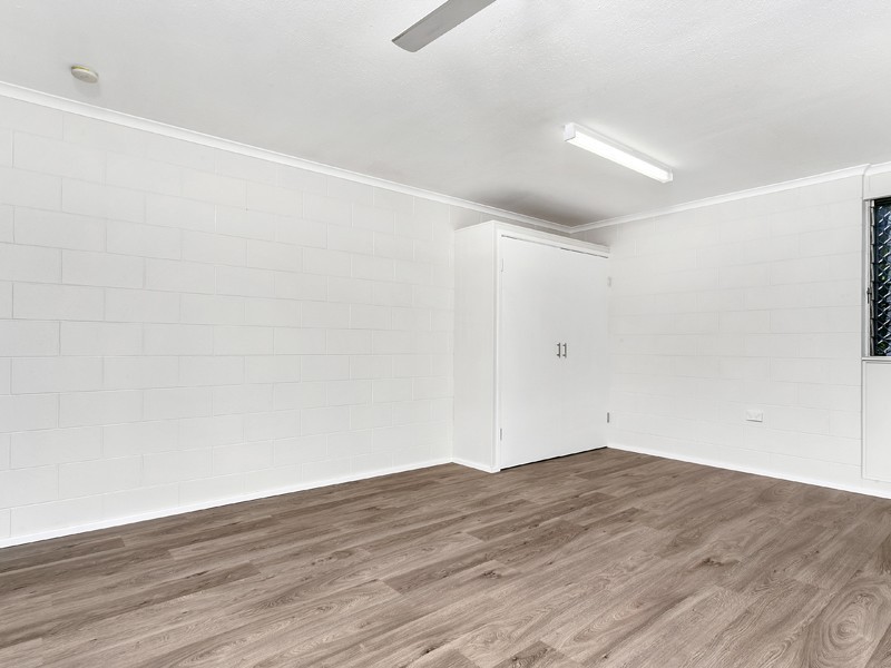 Unit 3/394-396 Mayers Street, Edge Hill QLD 4870