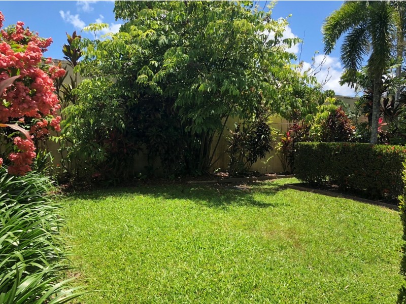 302/2-10 Greenslopes Street, Cairns North QLD 4870