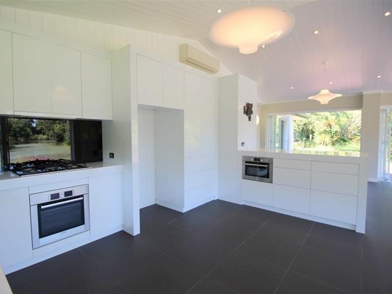 1 Anne Street, Silkwood QLD 4856