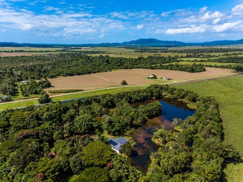 1 Anne Street, Silkwood QLD 4856