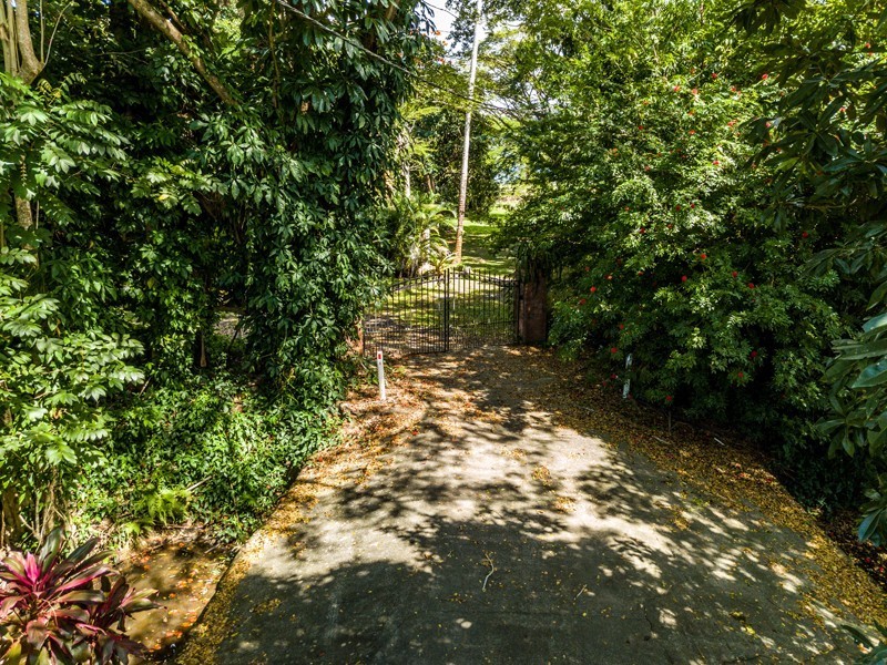 1 Anne Street, Silkwood QLD 4856