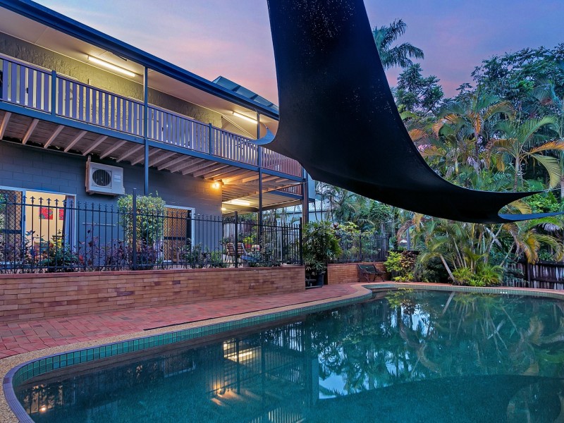 71 Nolan Street, Whitfield QLD 4870