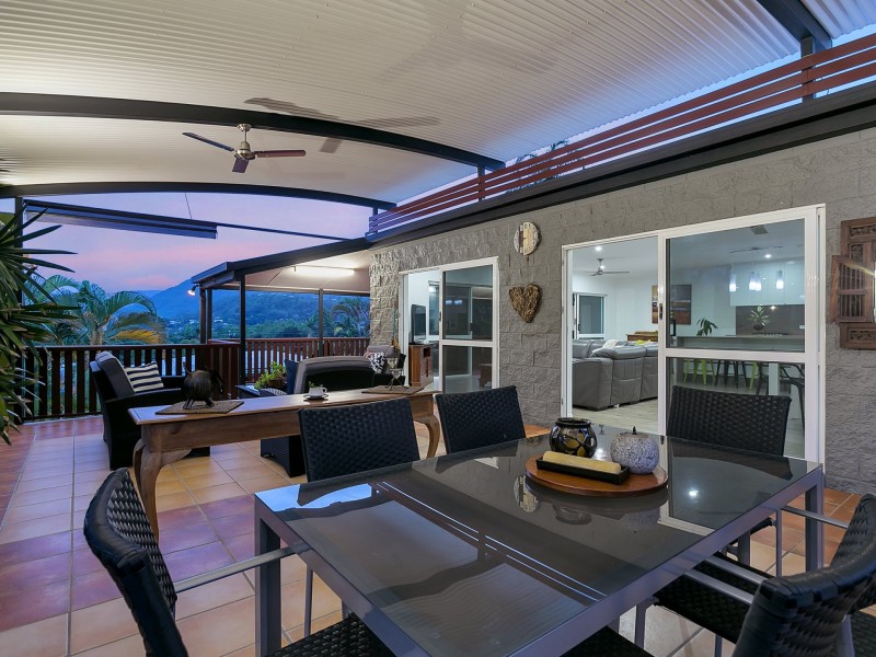 71 Nolan Street, Whitfield QLD 4870