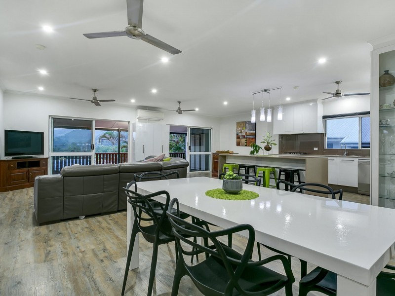 71 Nolan Street, Whitfield QLD 4870