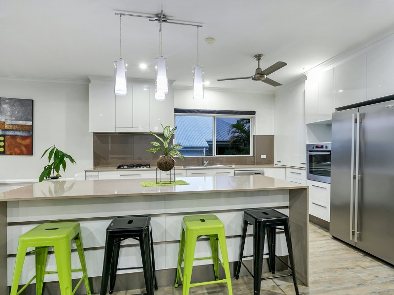 71 Nolan Street, Whitfield QLD 4870