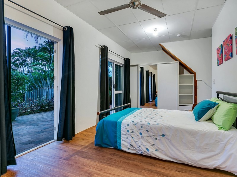 71 Nolan Street, Whitfield QLD 4870