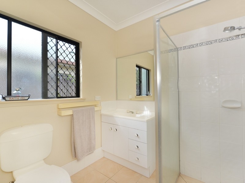 38 Wills Street, Brinsmead QLD 4870