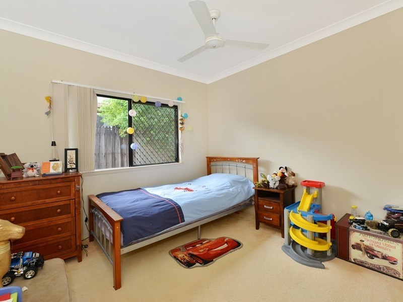 38 Wills Street, Brinsmead QLD 4870