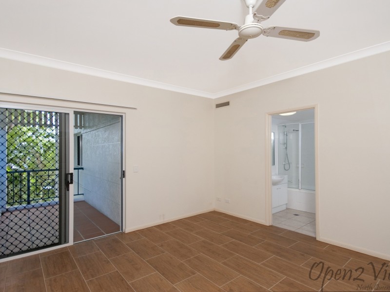 1/8-14 Munro Terrace, Mooroobool QLD 4870