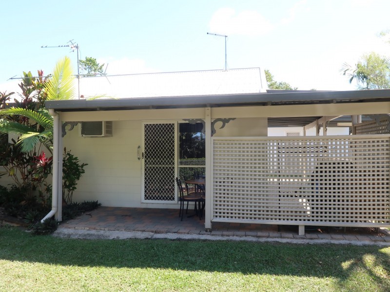 6/199 Woodward Street, Whitfield QLD 4870